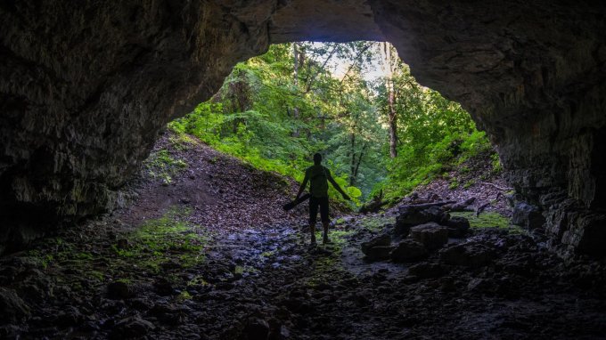 Пещера Нежная