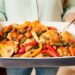 Как приготовить куриную грудку сочную на сковороде рецепт