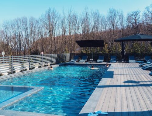 Гостинично-ресторанный комплекс «Горная Высота 985» — Официальный сайт