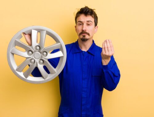 Почему не работает задняя передача на логане механике