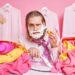 Как отстирать пятна от ягод с детской одежды кипятком