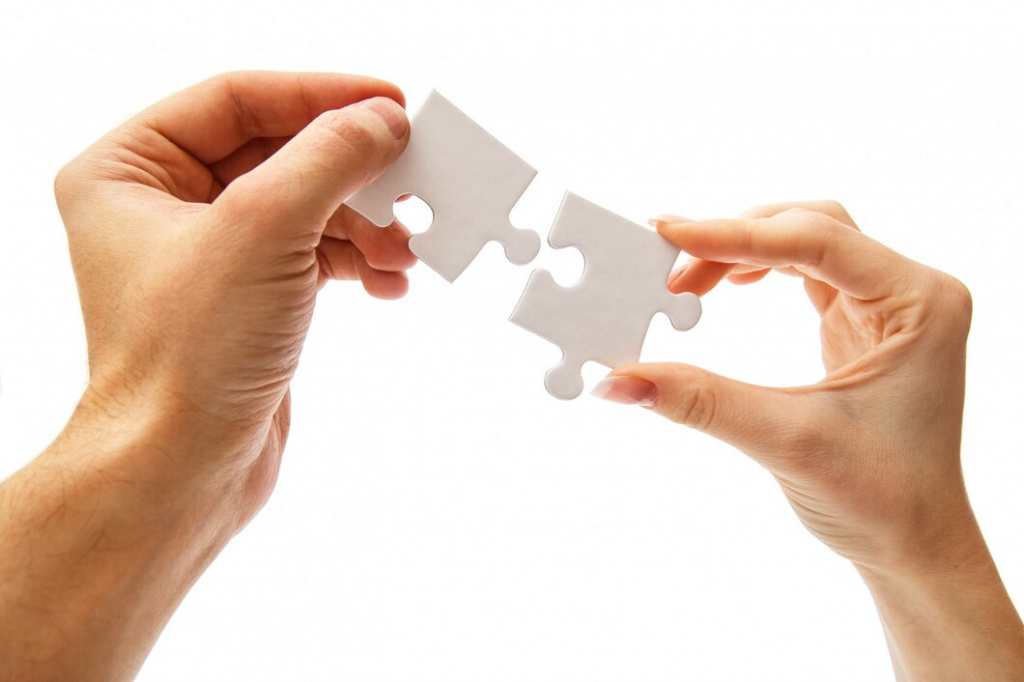 white-puzzle_144627-12510.jpg