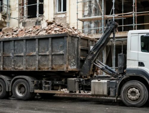 Вывоз кирпича и бетона в Москве: экспертный разбор логистики, нормативов и выбора подрядчика